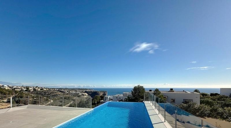 Alicante - Benitachell - 838m2