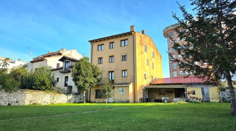 Cantabria - Colindres - 1000m2