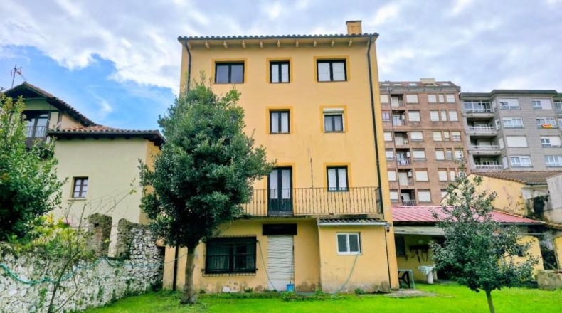 Cantabria - Colindres - 1000m2