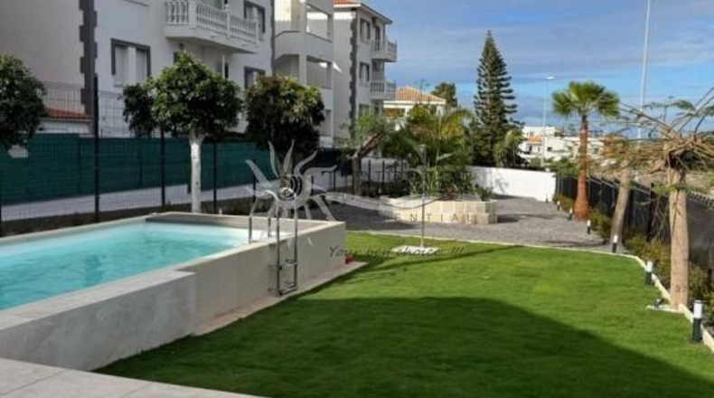 Santa Cruz de Tenerife - Los Cristianos - 550m2