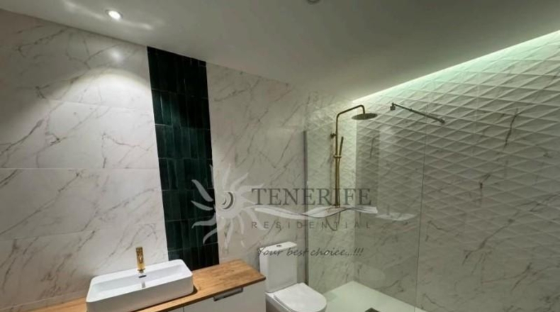 Santa Cruz de Tenerife - Los Cristianos - 550m2