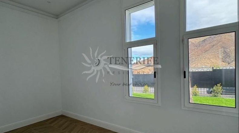 Santa Cruz de Tenerife - Los Cristianos - 550m2