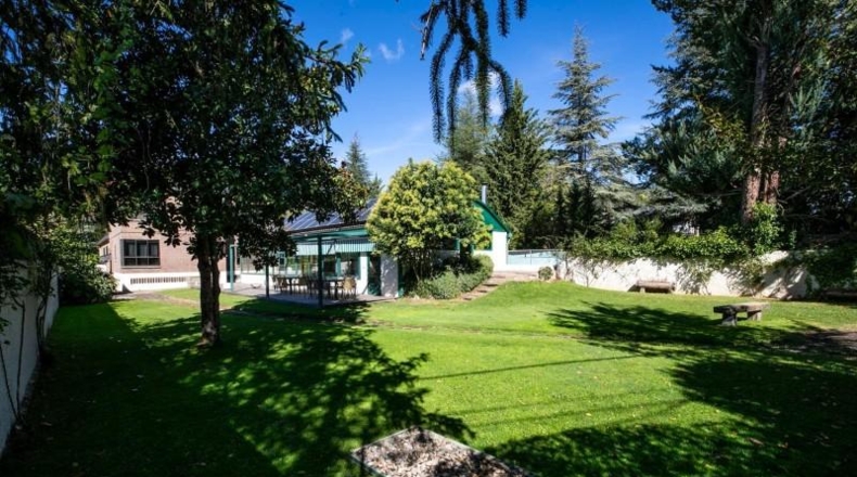 Huesca - Jaca - 1520m2