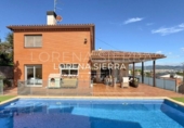 Xalet independent amb terreny en venda a la España, Sant Boi de Llobregat, ref.: TR340111 foto