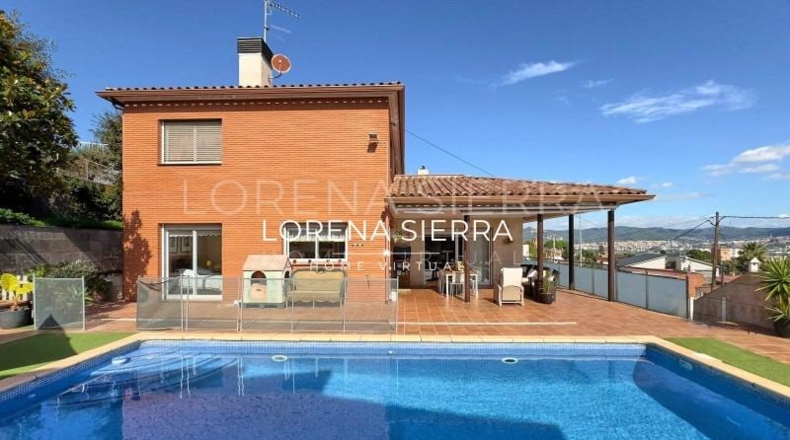 Barcelona - Sant Boi de Llobregat - 745m2