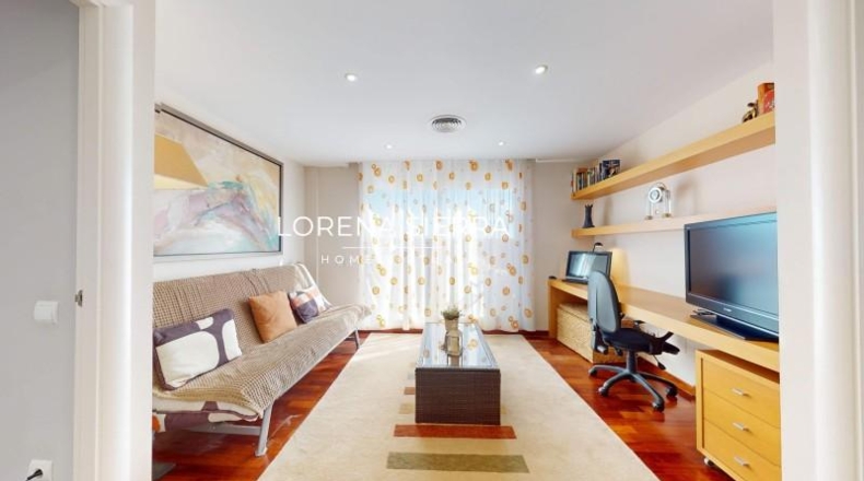 Barcelona - Sant Boi de Llobregat - 745m2