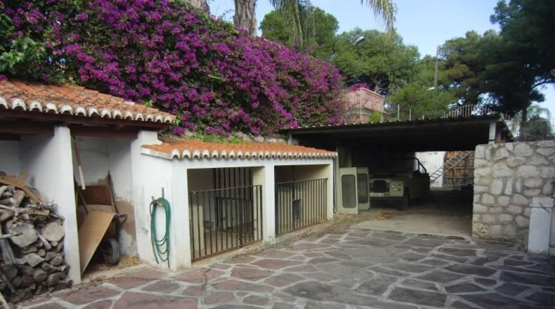 Valencia - Godella - 2000m2