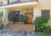 Xalet independent amb terreny en venda a la España, Godella, ref.: TR148669 foto