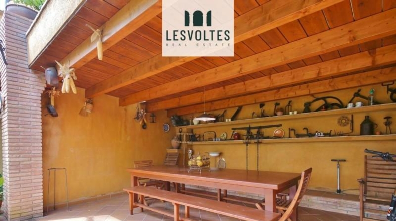 Gerona - Mont-ras - 1080m2