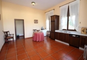 Chalet independiente con terreno en venta en la España, Alcuéscar, ref: TR264266 foto