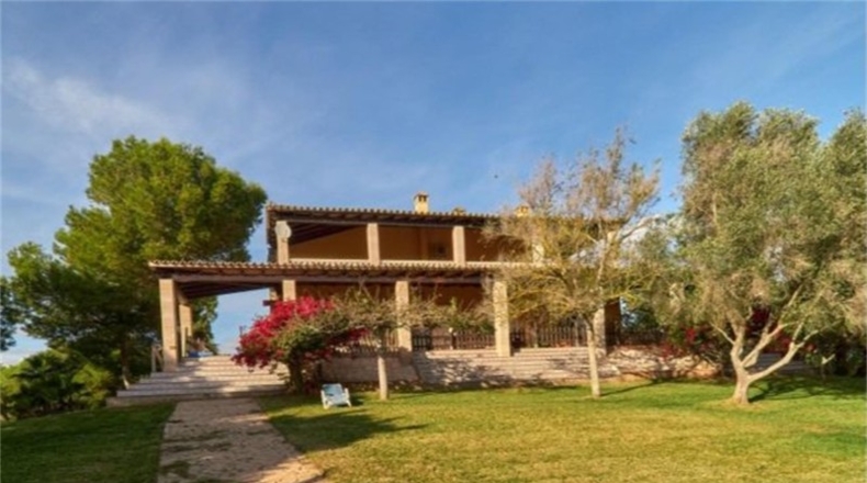 Балеарские острова - Las Salinas - 7103m2