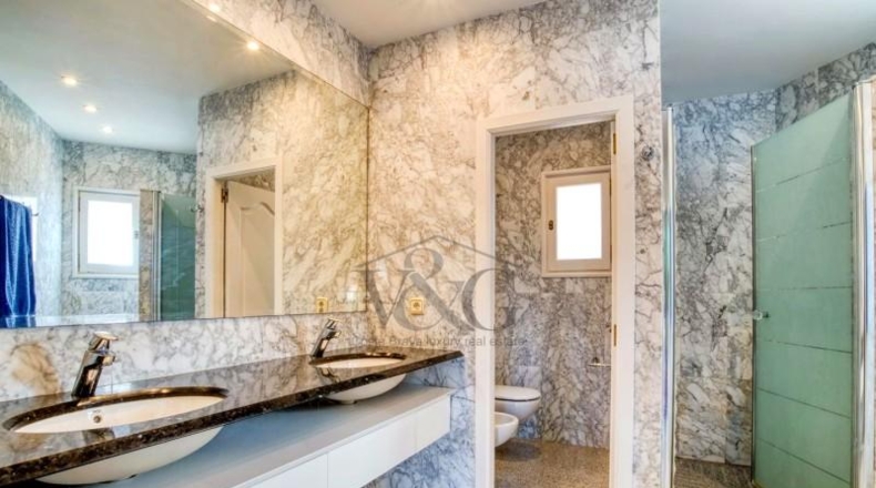 Жирона - l'Escala - 2296m2