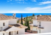 Отдельно стоящий дом с участком на продажу в городе Campo-Mijas Фото