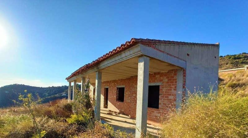Málaga - Torrox - 28960m2