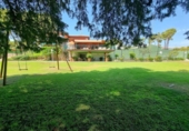 Casa de camp amb terreny en venda a la España, Roda de Berà, ref.: TR143209 foto
