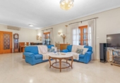 Chalet independiente con terreno en venta en la España, San Juan de Alicante, ref: TR231964 foto