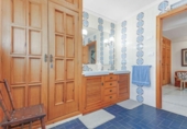 Chalet independiente con terreno en venta en la España, San Juan de Alicante, ref: TR231964 foto