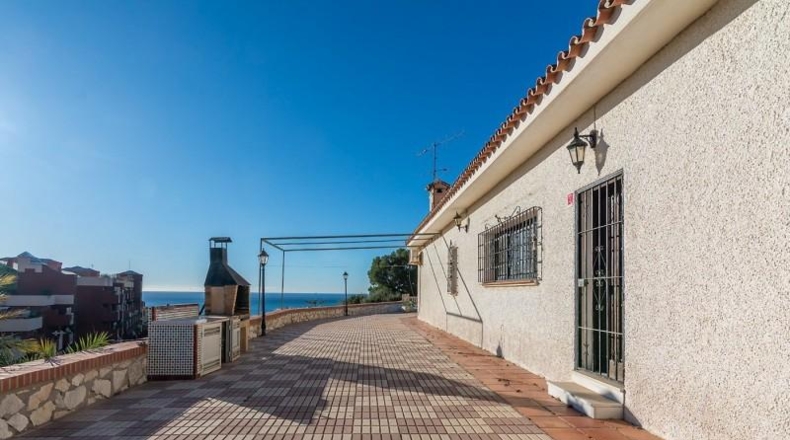 Málaga - Benalmádena - 9588m2