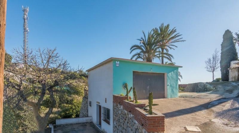 Málaga - Benalmádena - 9588m2