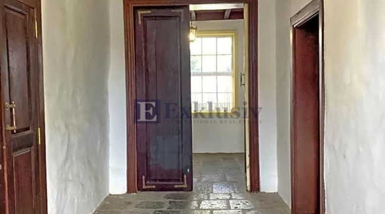 Santa Cruz de Tenerife - San Cristóbal de La Laguna - 573m2