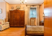 Chalet independiente con terreno en venta en la España, Madrid, ref: TR143039 foto
