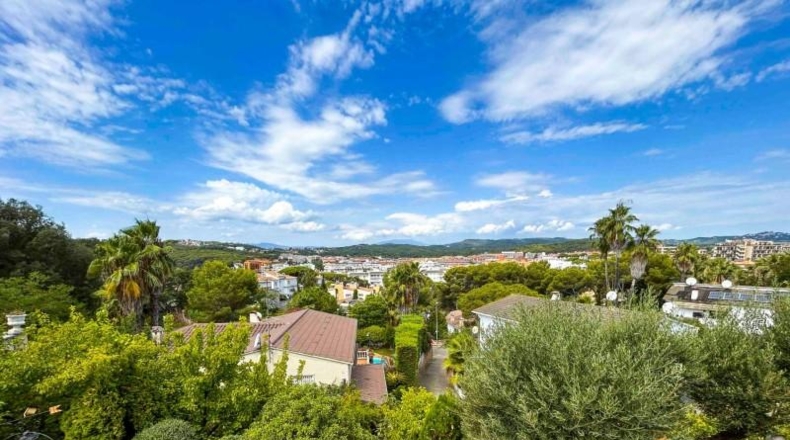 Gerona - Lloret de Mar - 800m2