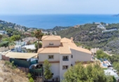 Chalet independiente con terreno en venta en la España, Altea, ref: TR376811 foto