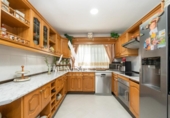 Chalet independiente con terreno en venta en la España, Boadilla del Monte, ref: TR322609 foto