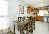 Chalet independiente con terreno en venta en la España, Boadilla del Monte, ref: TR322609 foto