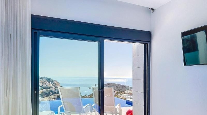 Alicante - Benitachell - 684m2