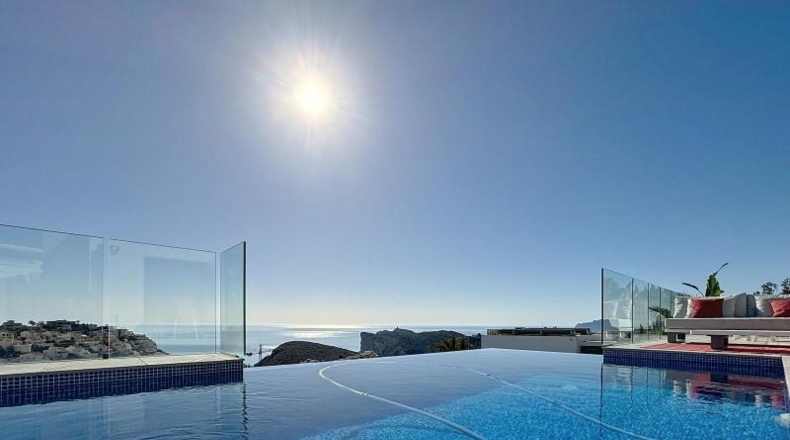 Alicante - Benitachell - 684m2