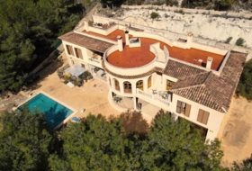 Calvià 2507&nbsp;м²