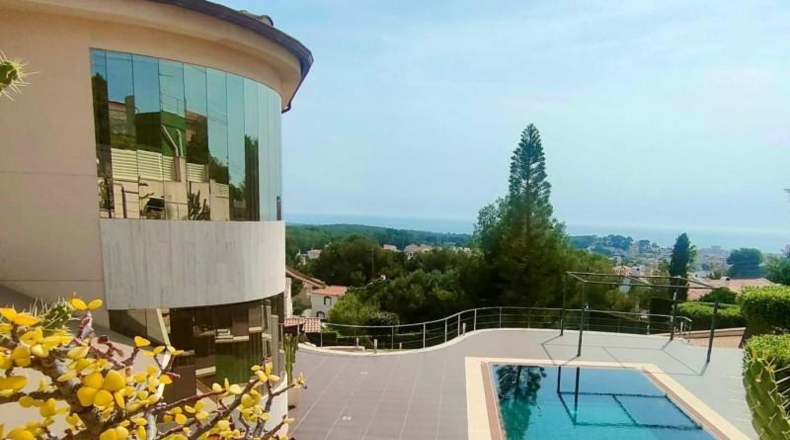Tarragona - Cunit - 1300m2