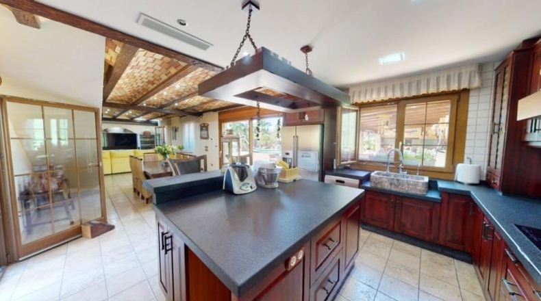 Аликанте - Almoradí - 7170m2