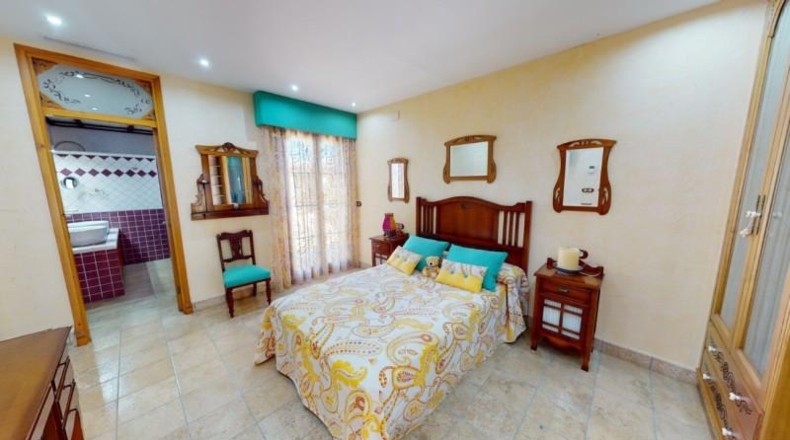 Аликанте - Almoradí - 7170m2
