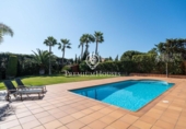 Casa de camp amb terreny en venda a la España, Vilanova i la Geltrú, ref.: TR243107 foto