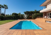 Casa de camp amb terreny en venda a la España, Vilanova i la Geltrú, ref.: TR243107 foto