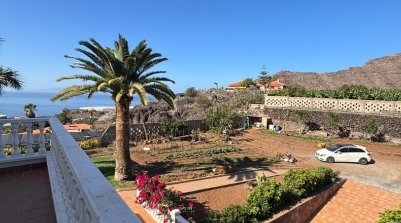Santa Cruz de Tenerife - Santiago del Teide - 10065m2