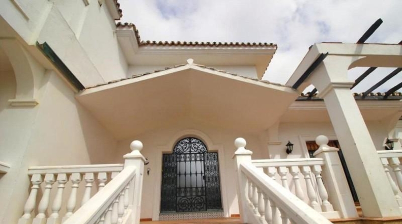 Málaga - Benalmádena - 2238m2