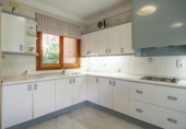 Chalet independiente con terreno en venta en la España, Cambrils, ref: TR347342 foto