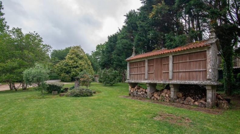 Pontevedra - Cuntis - 8122m2