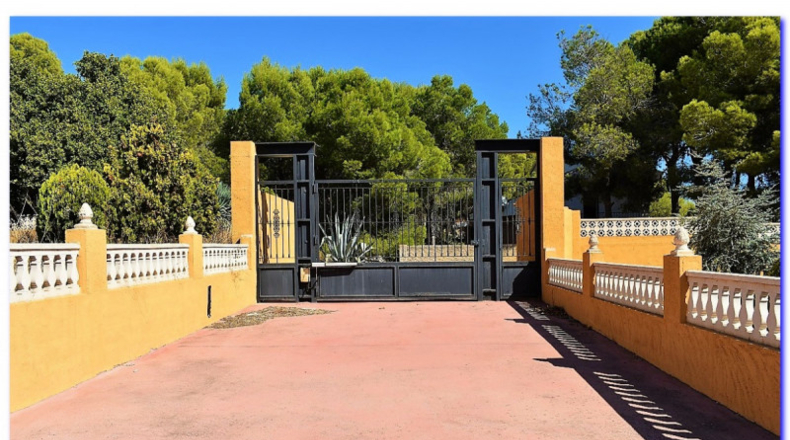 Alicante - Altea - 7500m2