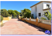 Casa de camp amb terreny en venda a la España, Altea, ref.: TR133852 foto