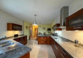 Chalet independiente con terreno en venta en la España, Inca, ref: TR346536 foto