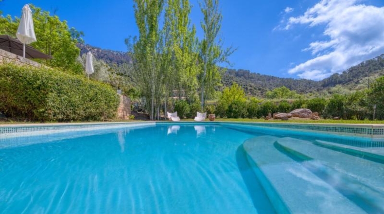 Balearic Islands - Esporlas - 7351m2