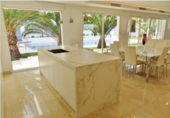 Chalet independiente con terreno en venta en la España, Alicante, ref: TR359937 foto