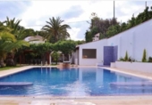 Chalet independiente con terreno en venta en la España, Alicante, ref: TR359937 foto
