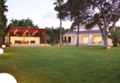 Chalet independiente con terreno en venta en la España, Alicante, ref: TR359937 foto