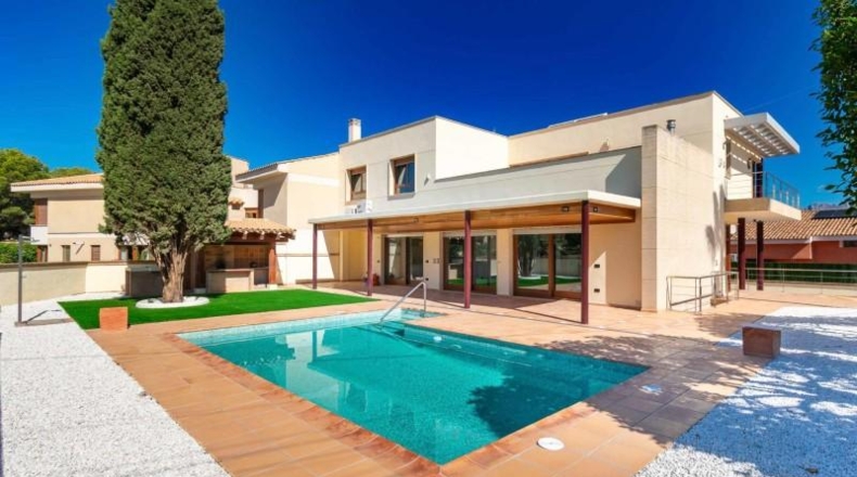 Alicante - Alfaz del Pi - 1000m2
