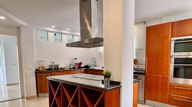 Málaga - Benalmádena - 1060m2